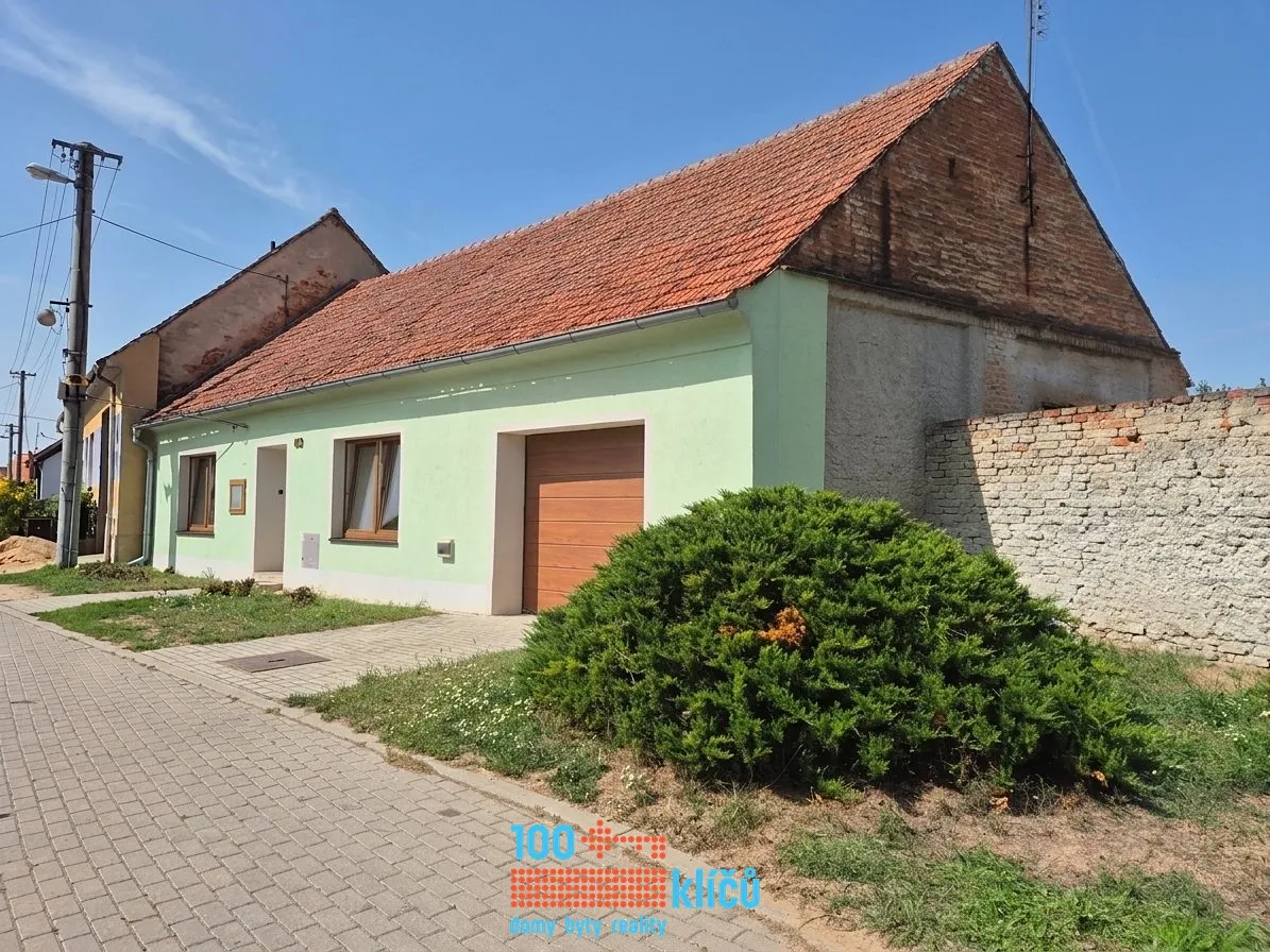 Prodej rodinného domu 818 m², pozemek 818 m²